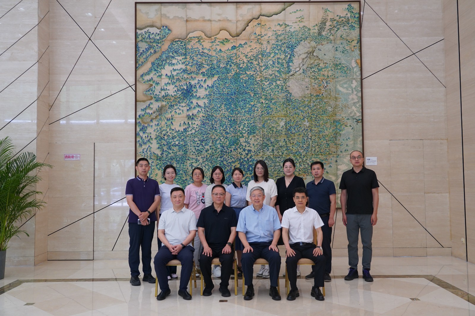 ed375cff-f3f2-4923-b383-29caaa870ee8.jpg ed375cff-f3f2-4923-b383-29caaa870ee8.jpg